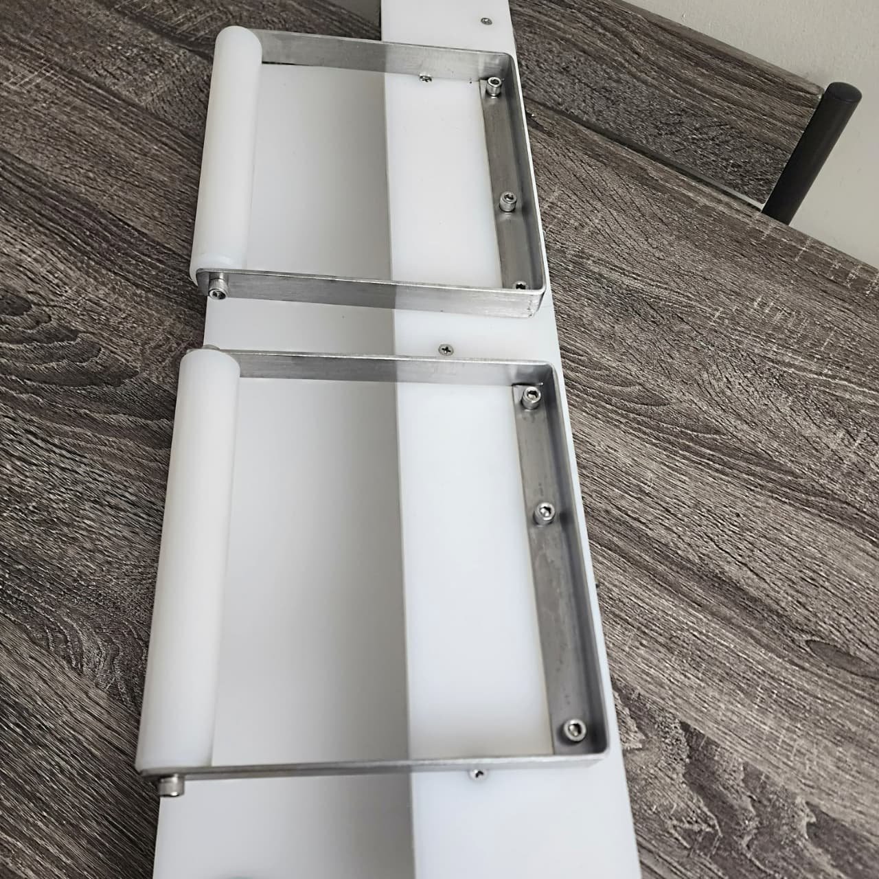 EM-300 - Image 4